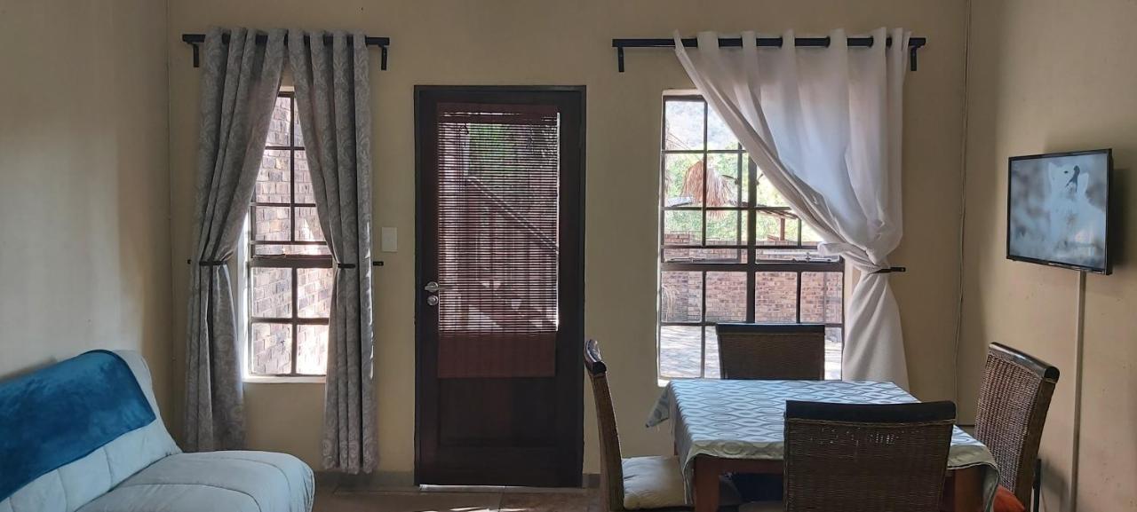 Apartamento 13 @ Rhinoroad Nelspruit Mbombela Exterior foto