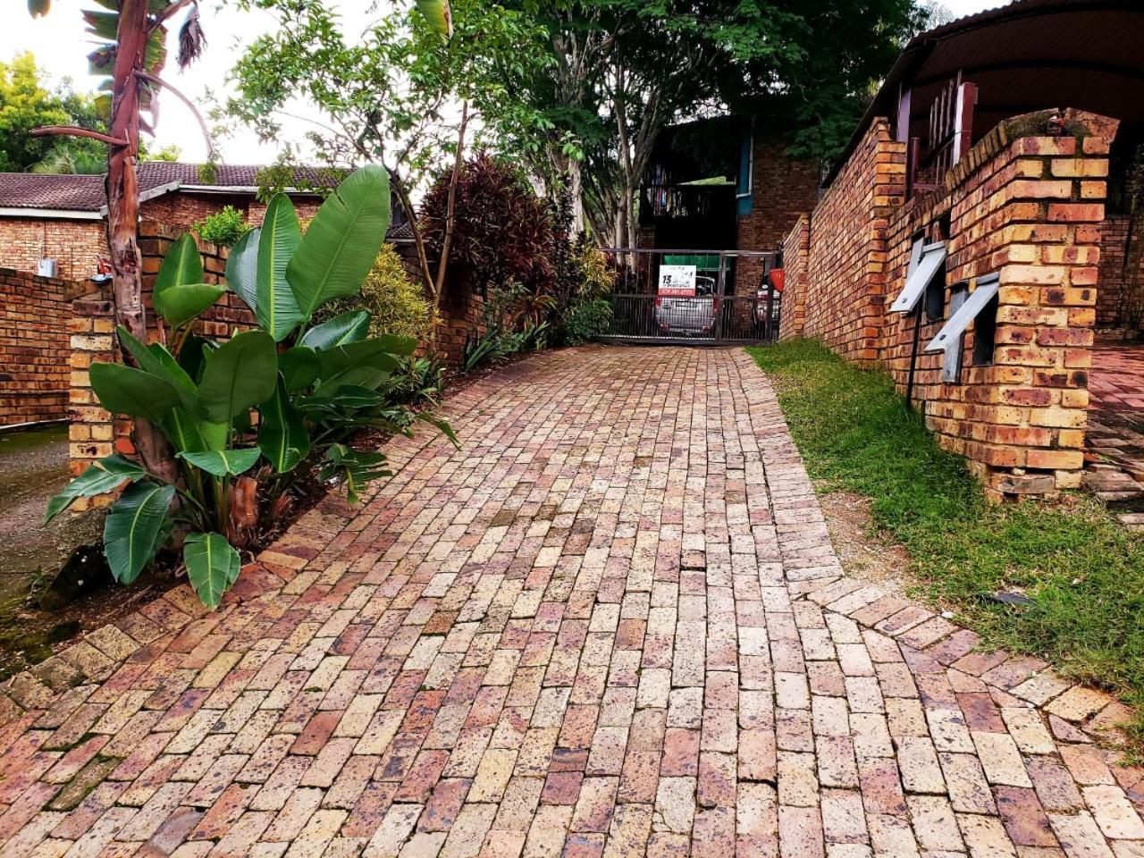 Apartamento 13 @ Rhinoroad Nelspruit Mbombela Exterior foto